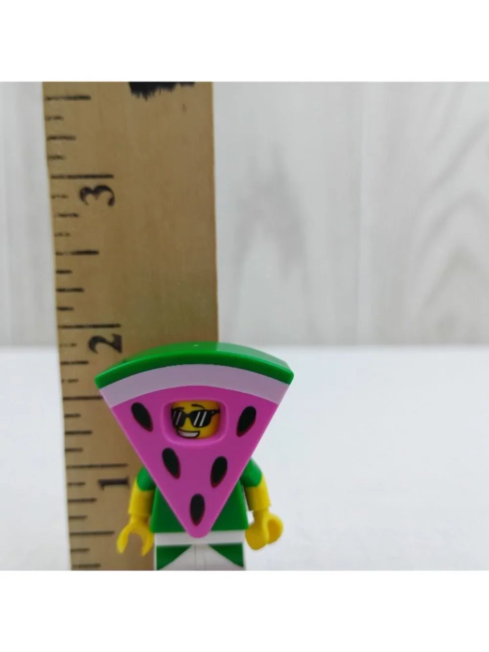 Lego Watermelon Dude 71023 Series Movie 2 CMF loose minifigure